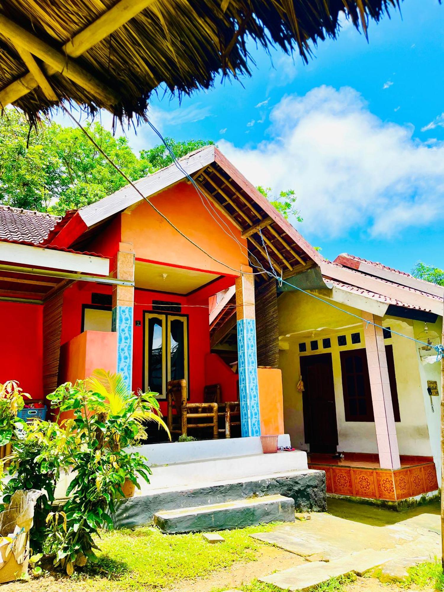 Roy Homestay Kuta Kuta  Esterno foto