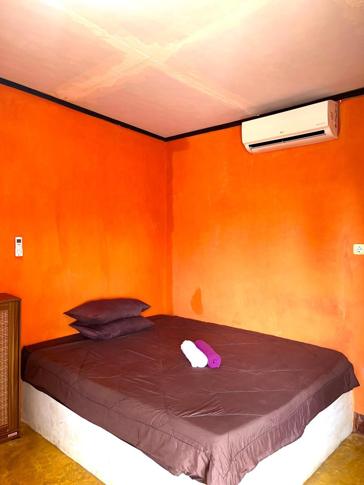 Roy Homestay Kuta Kuta  Esterno foto