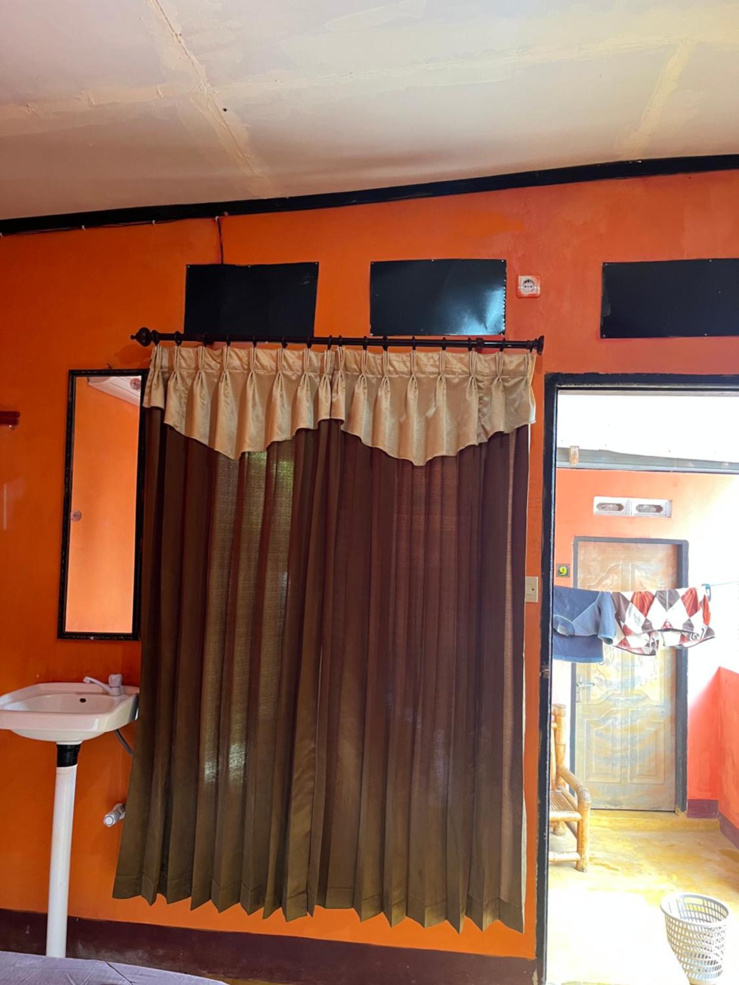 Roy Homestay Kuta Kuta  Esterno foto